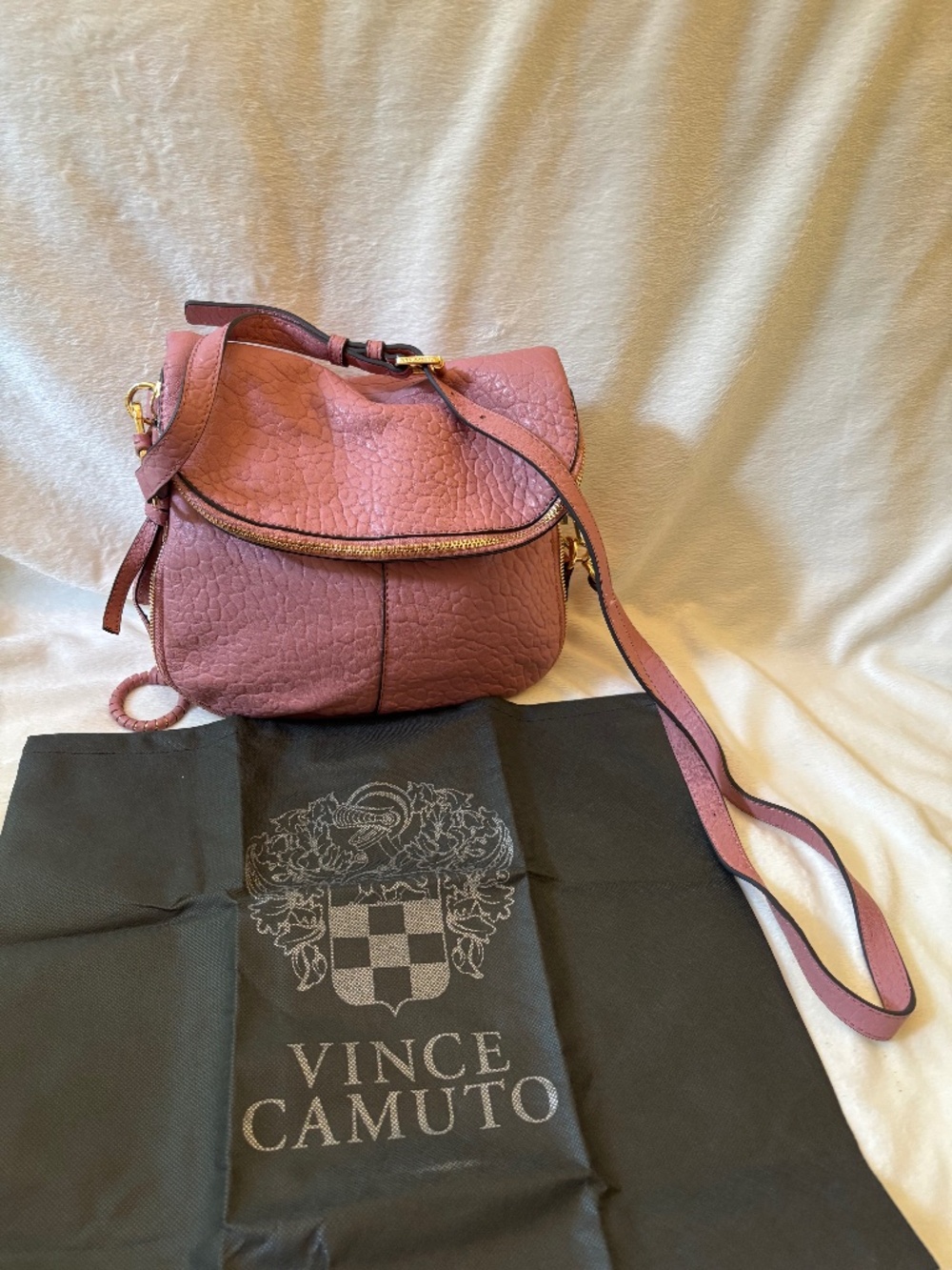 Vince Camuto pink leather bag